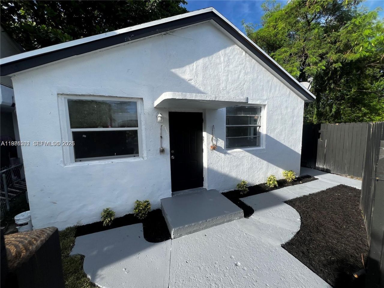 1601 NW 50th St , Miami, FL 33142 Photo