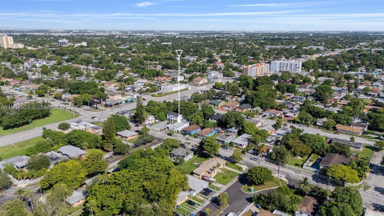 1601 NW 50th St , Miami, FL 33142 Photo