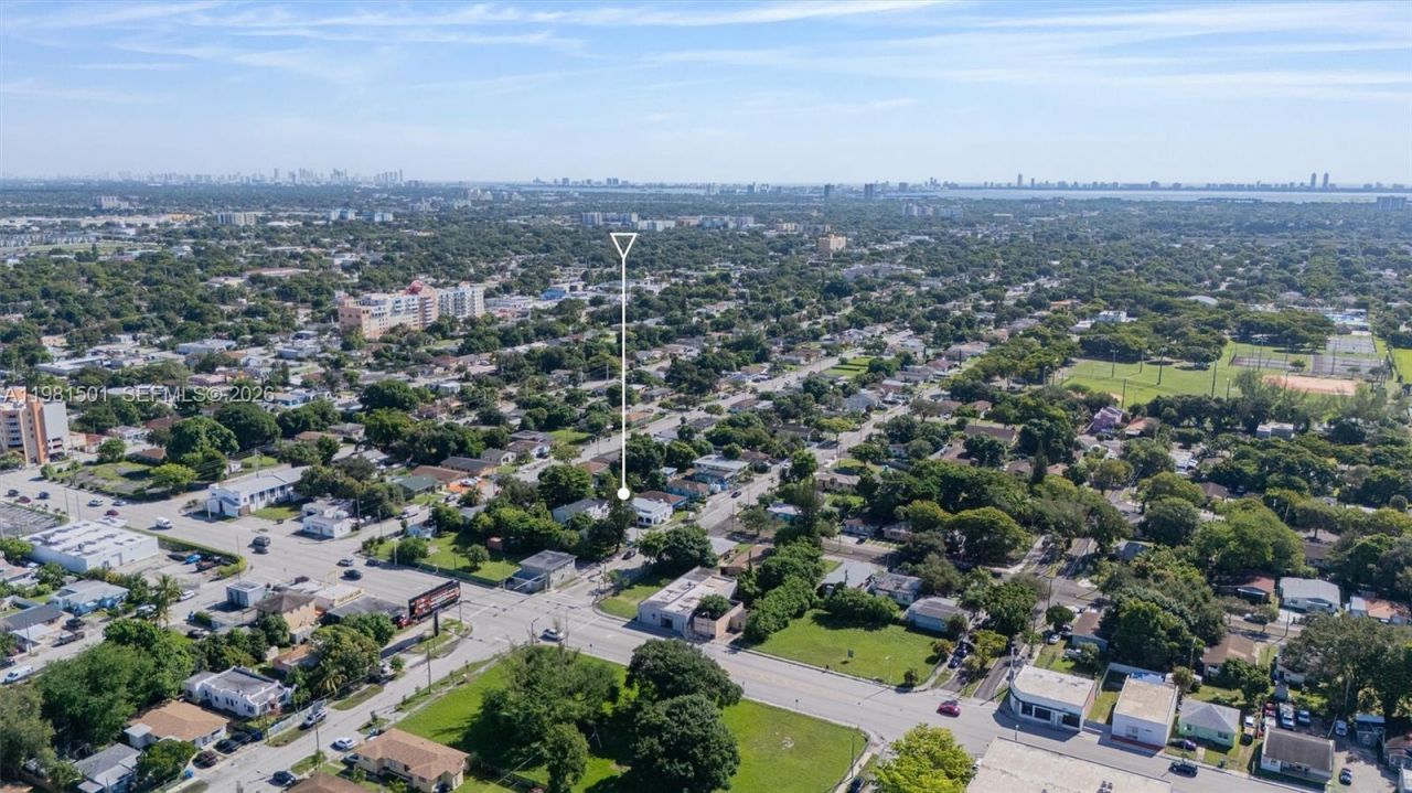 1601 NW 50th St , Miami, FL 33142 Photo