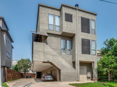 3907 Throckmorton Street, Unit 4, Dallas, TX 75219