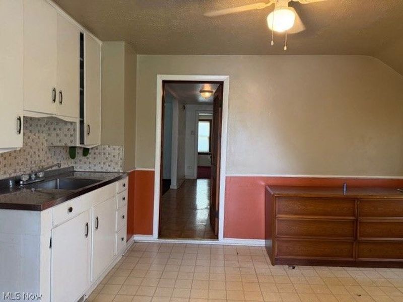 7120 Canton Avenue, Cleveland, OH 44105 Photo 11