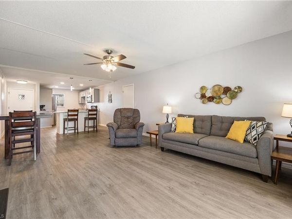 8761 Lueck LN, Unit 3, FORT MYERS, FL 33919