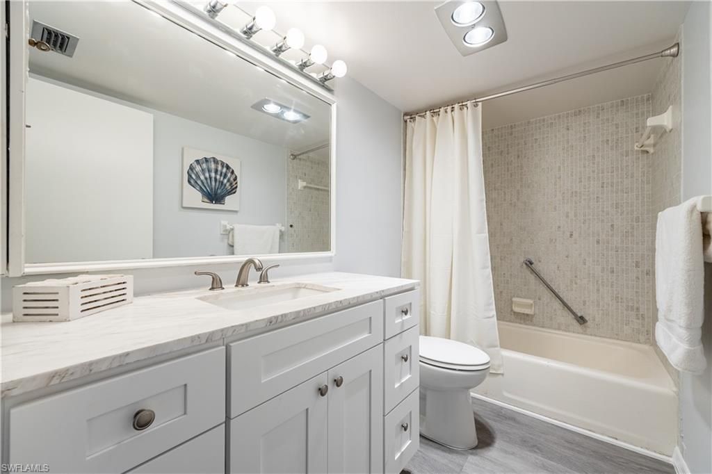 8761 Lueck Ln , Unit 3, Fort Myers, FL 33919 Photo