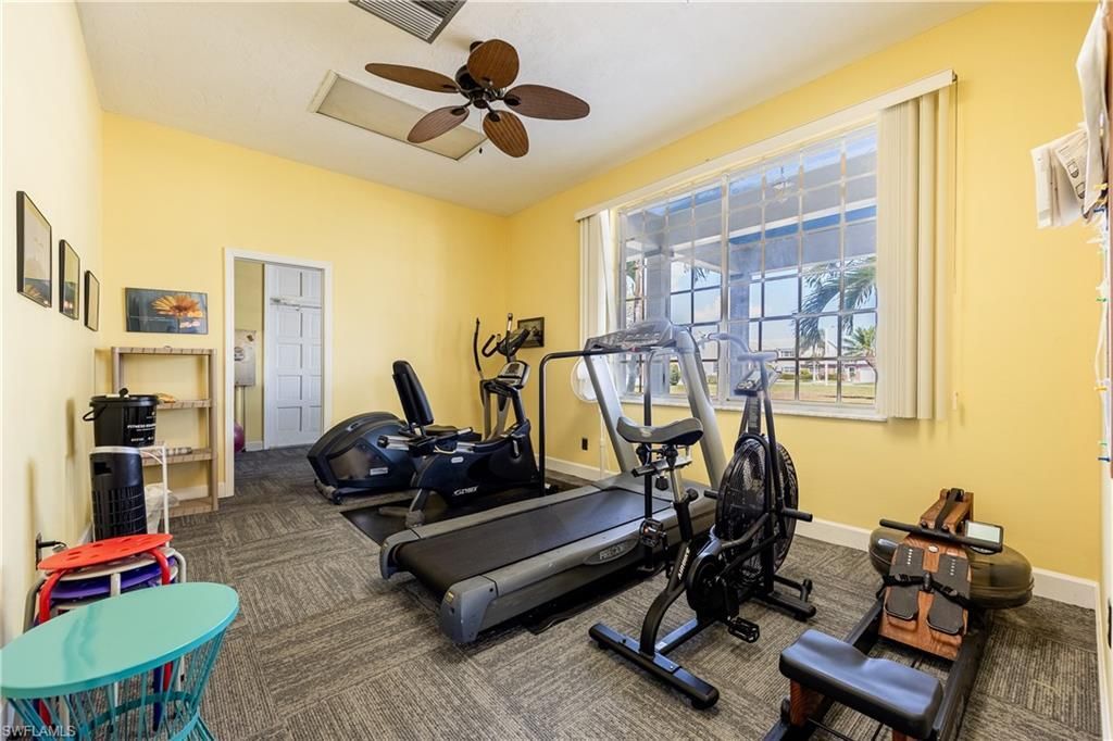 8761 Lueck Ln , Unit 3, Fort Myers, FL 33919 Photo