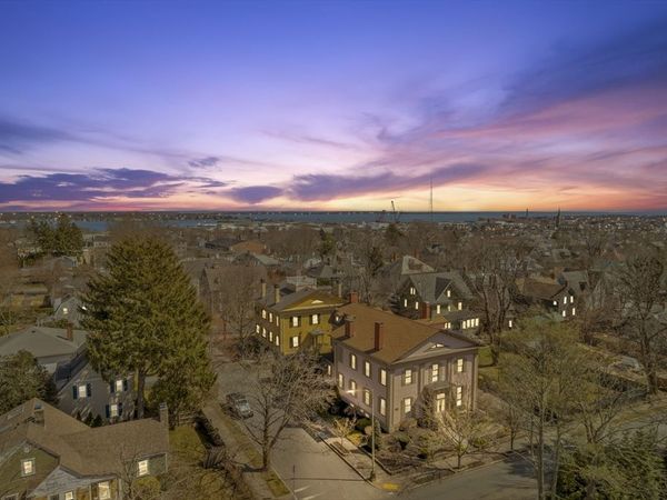 76 Cottage, New Bedford, MA 02740