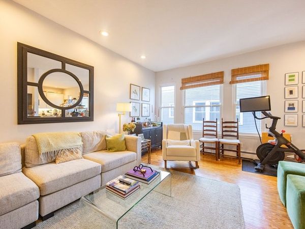 88 Hancock St, Unit 12, Cambridge, MA 02139