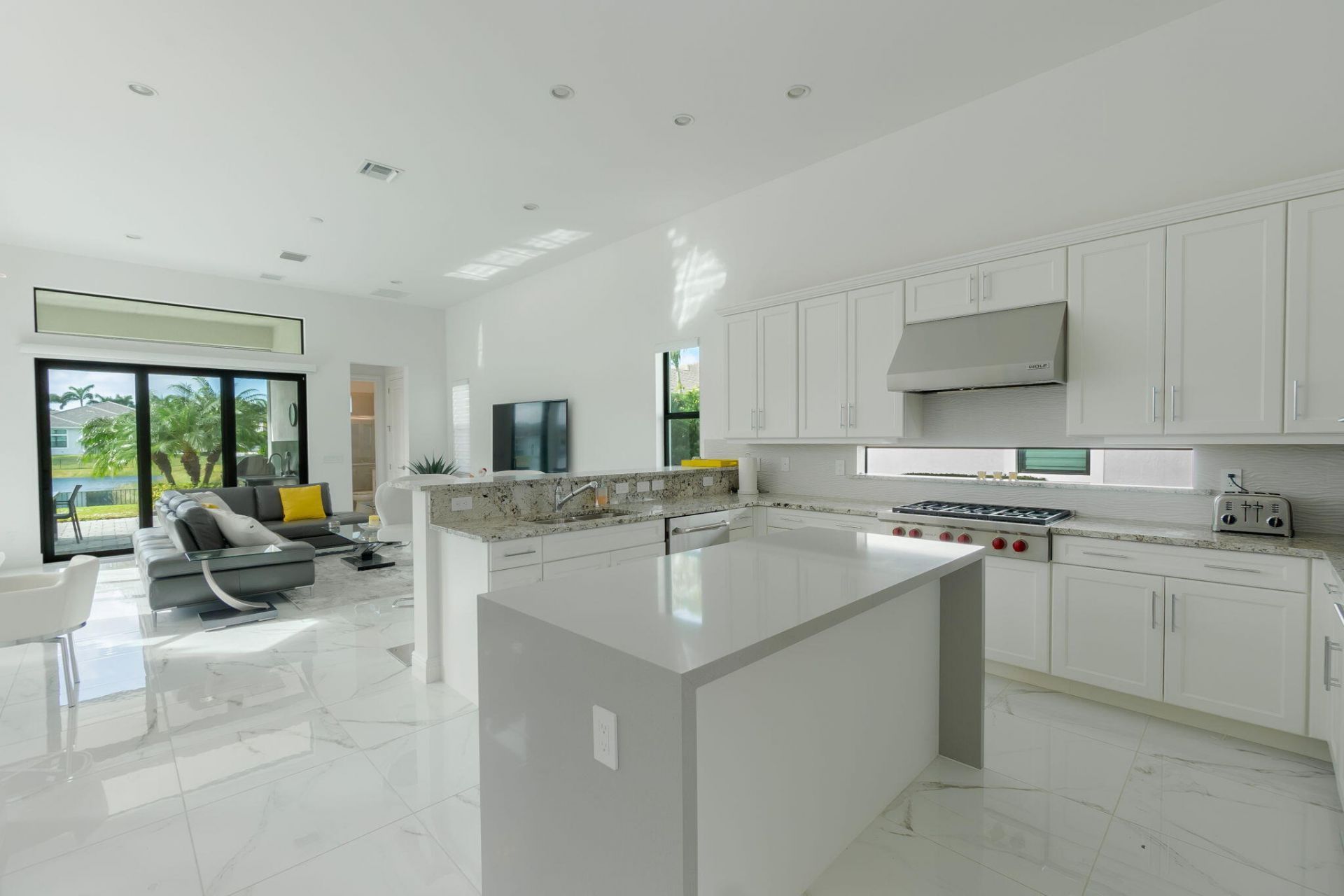 6950 NW 27th Avenue, Boca Raton, FL 33496 Photo