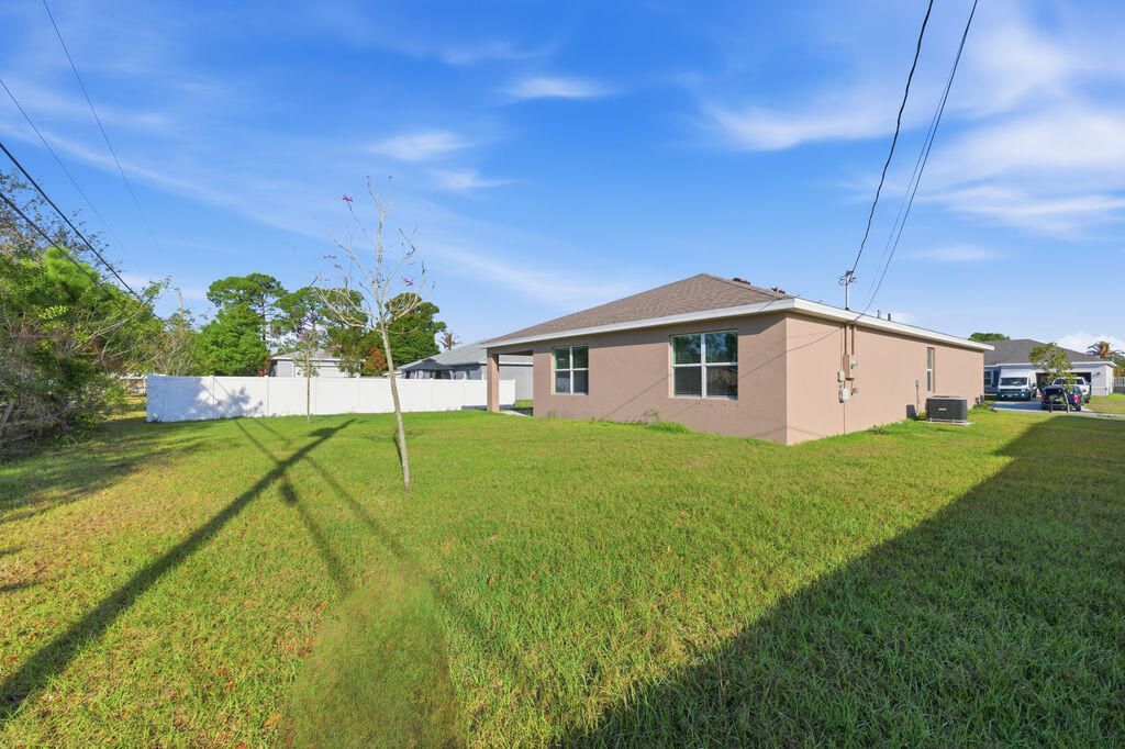 1314 SW Goodman Avenue, Port Saint Lucie, FL 34953 Photo