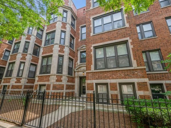945 W Gordon Terrace, Unit GW, Chicago, IL 60613