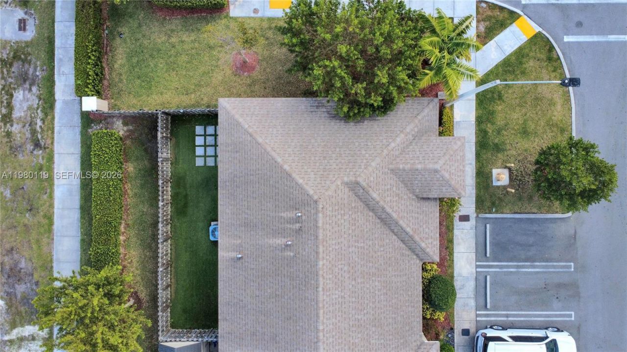 552 NE 5th Way , Florida City, FL 33034 Photo