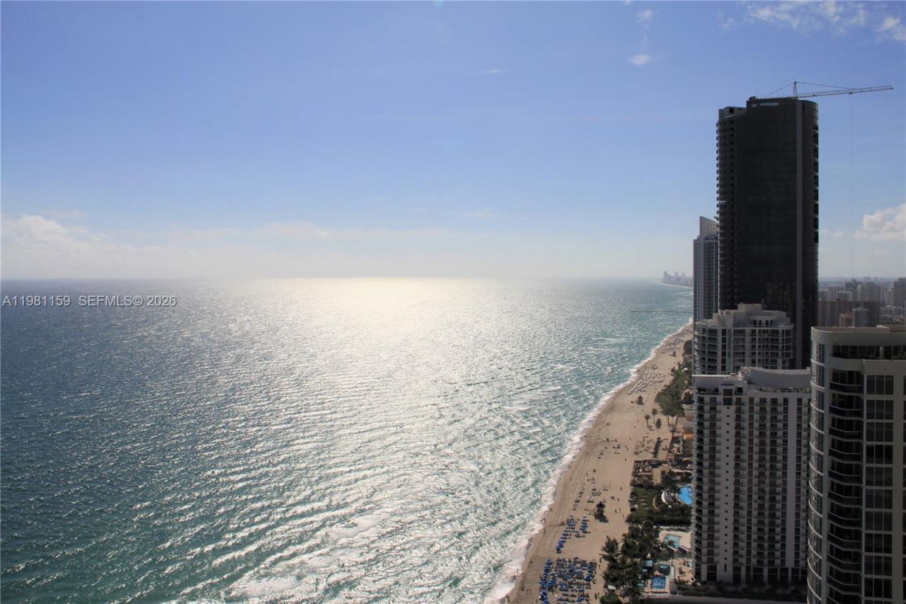 18975 Collins Ave, Unit 2504, Sunny Isles Beach, FL 33160 Photo