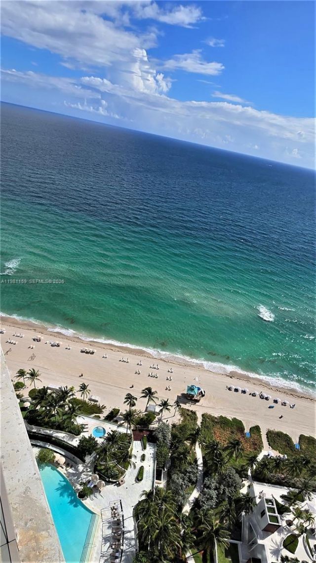 18975 Collins Ave, Unit 2504, Sunny Isles Beach, FL 33160 Photo