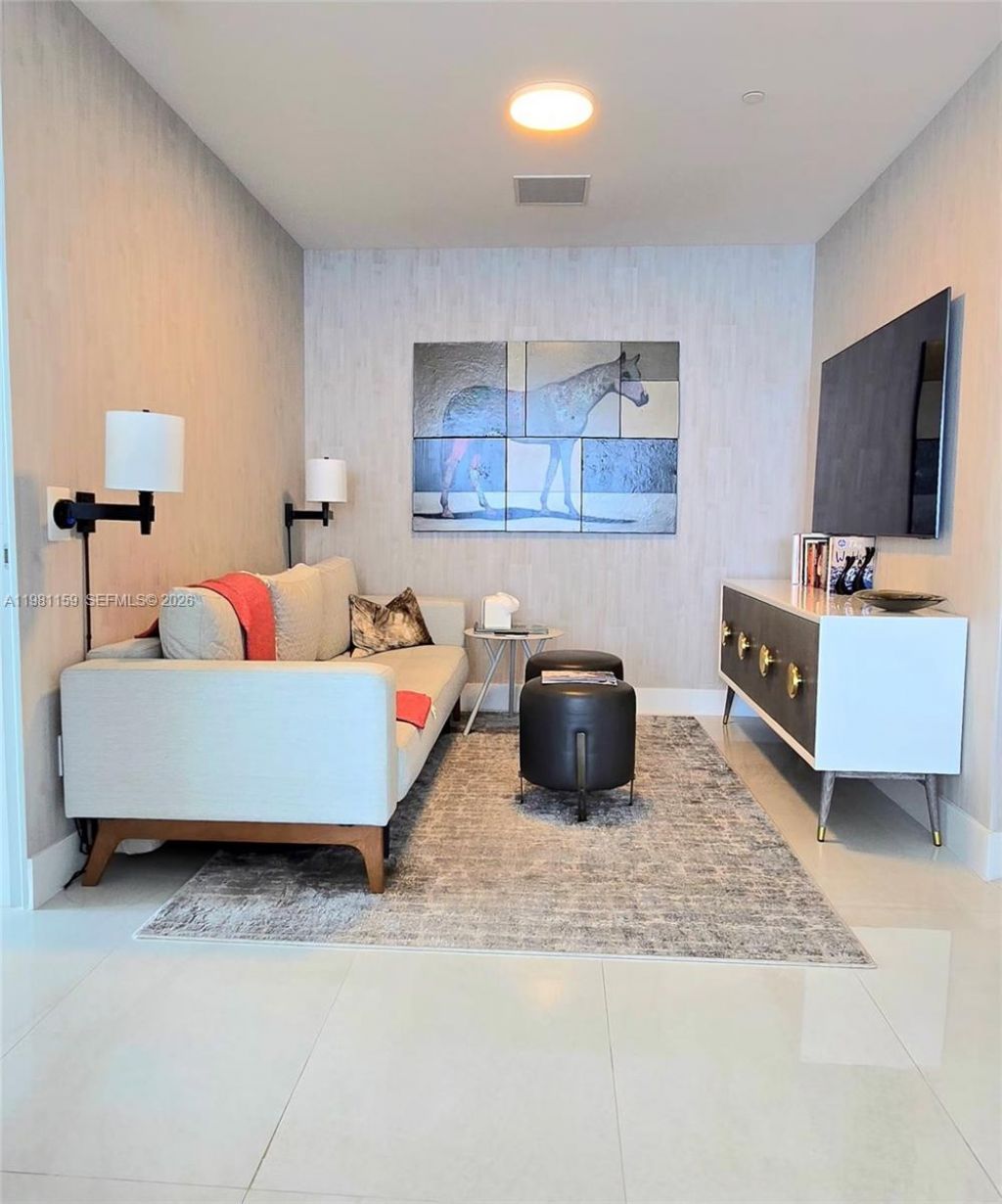 18975 Collins Ave, Unit 2504, Sunny Isles Beach, FL 33160 Photo