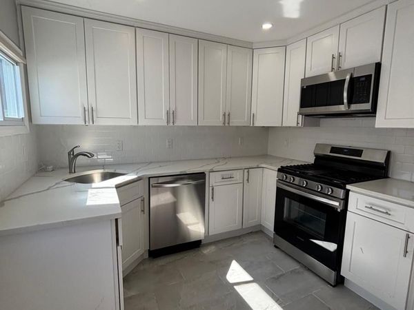 26 Adams Street , Hicksville, NY 11801