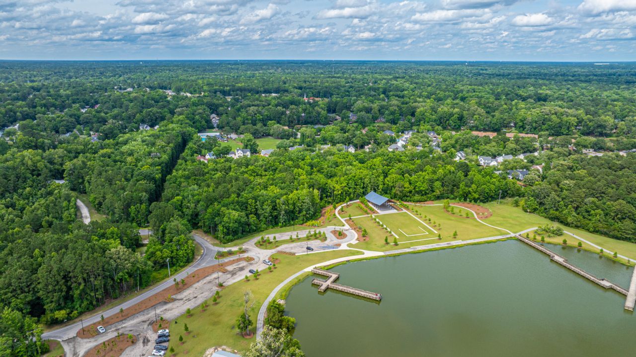 113 Hampton Drive Photo 33