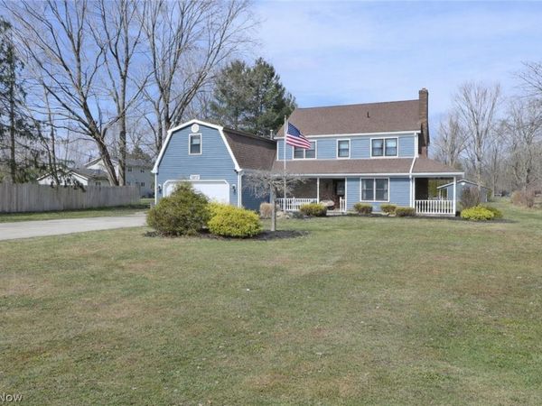 5802 Russia Road, South Amherst, OH 44001