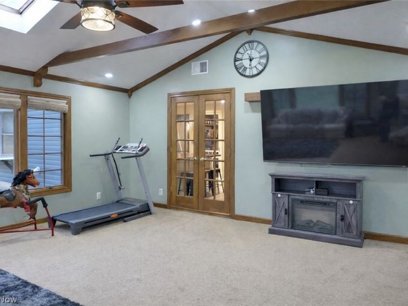 5802 Russia Road, South Amherst, OH 44001 Photo 10