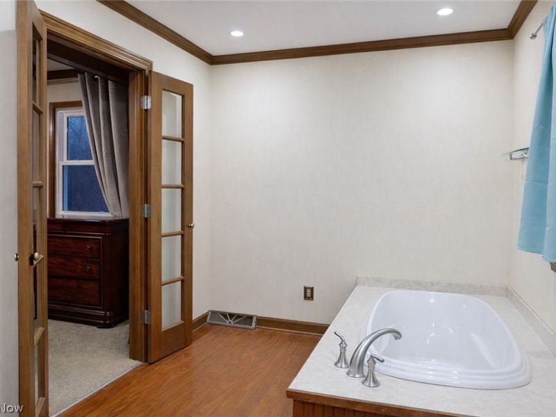 5802 Russia Road, South Amherst, OH 44001 Photo 34