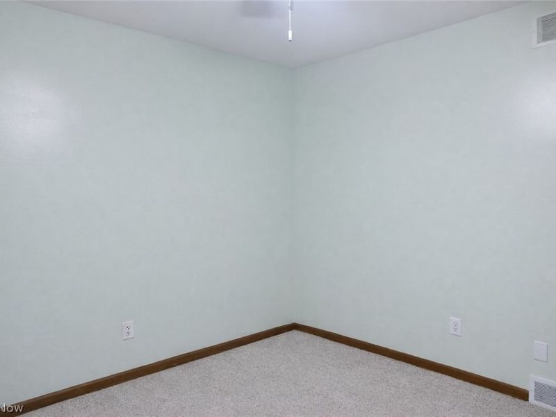 5802 Russia Road, South Amherst, OH 44001 Photo 38