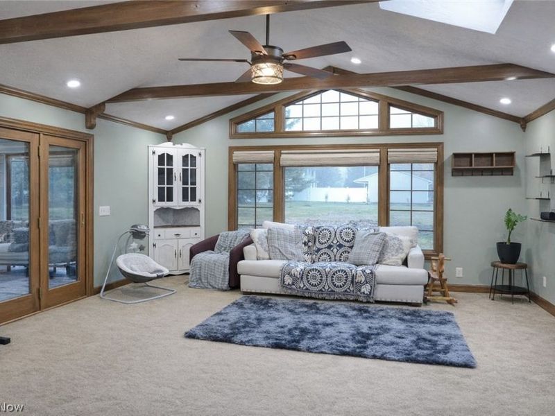 5802 Russia Road, South Amherst, OH 44001 Photo 9