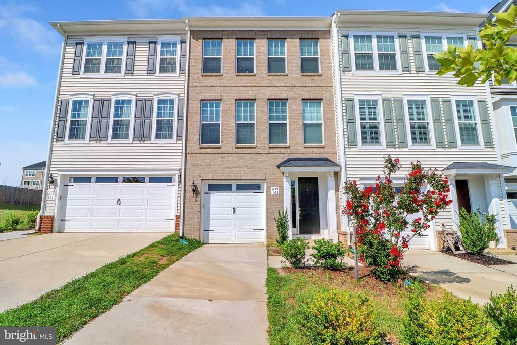 439 Foxglove Way, Unit 102, Stafford, VA 22554 Main Photo