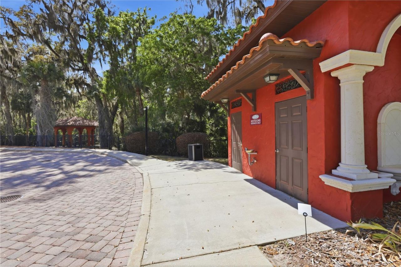 111 San Lucia Drive, Debary, FL 32713 Photo