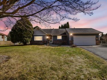 1066 Tiffany Place, Eagan, MN 55123