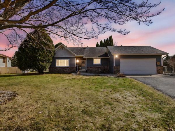 1066 Tiffany Place, Eagan, MN 55123