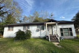 509 Henry Street photo 4