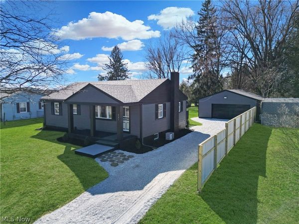 231 Olive Drive, Wintersville, OH 43953