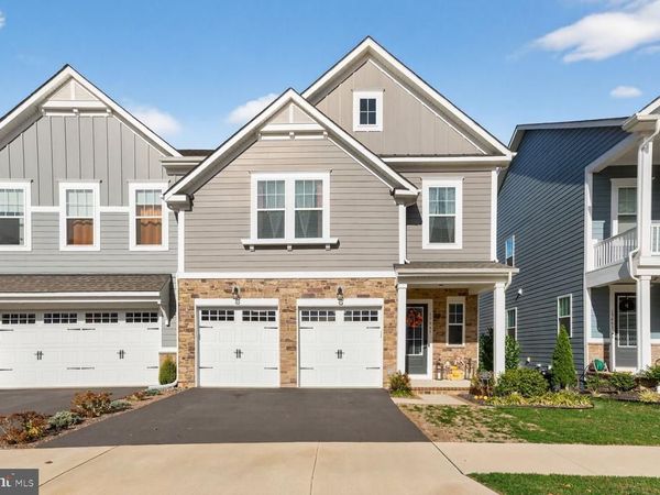 17945 WOODS OVERLOOK DRIVE , DUMFRIES, VA 22026