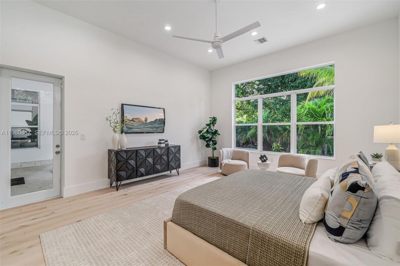 11412 NE 8th Ave , Biscayne Park, FL 33161 Photo