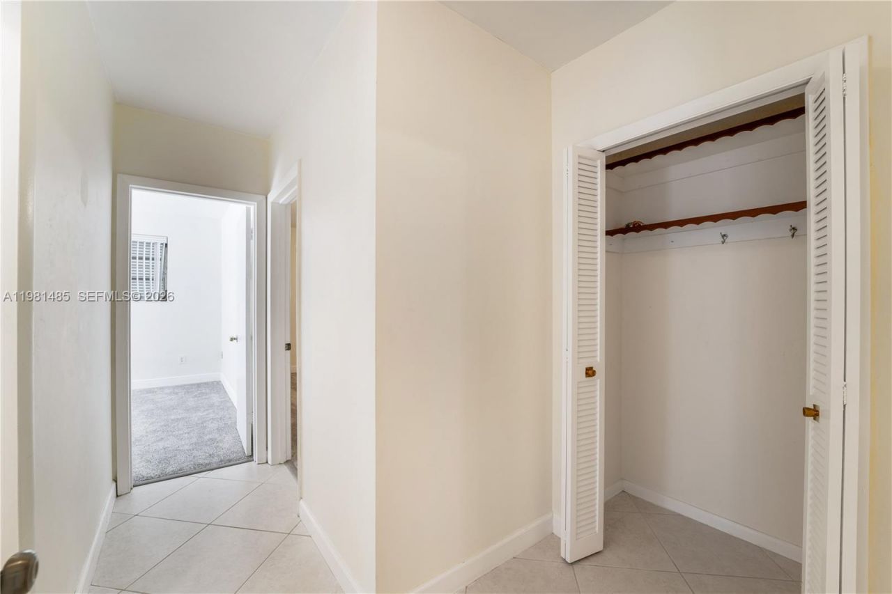 7970 SW 146th St, Palmetto Bay, FL 33158 Photo