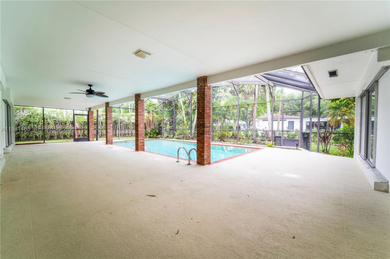 7970 SW 146th St, Palmetto Bay, FL 33158 Photo