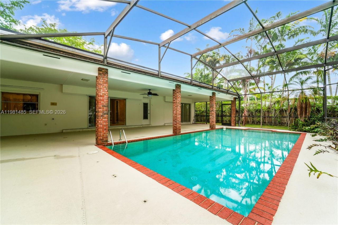 7970 SW 146th St, Palmetto Bay, FL 33158 Photo