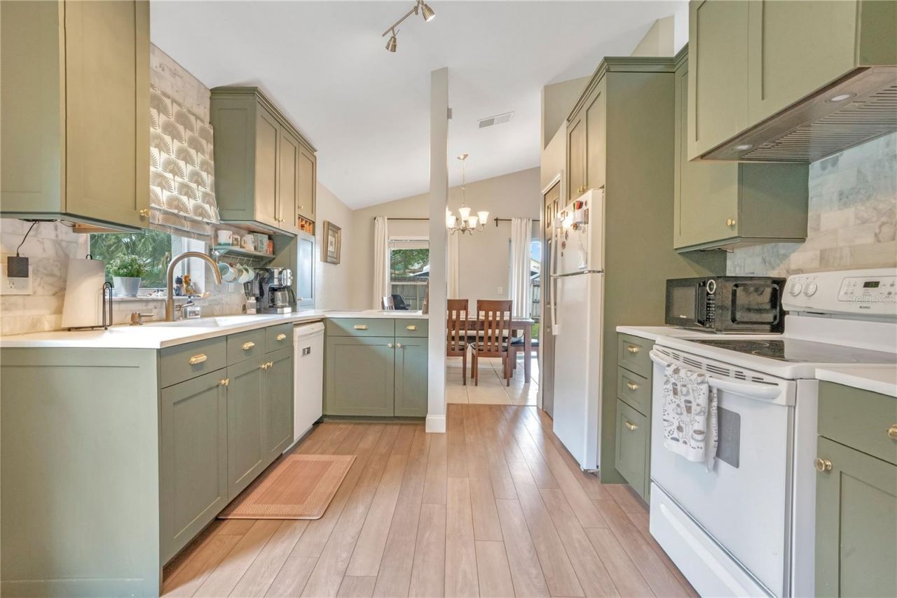 12105 Harkness Court , Orlando, FL 32828 Photo