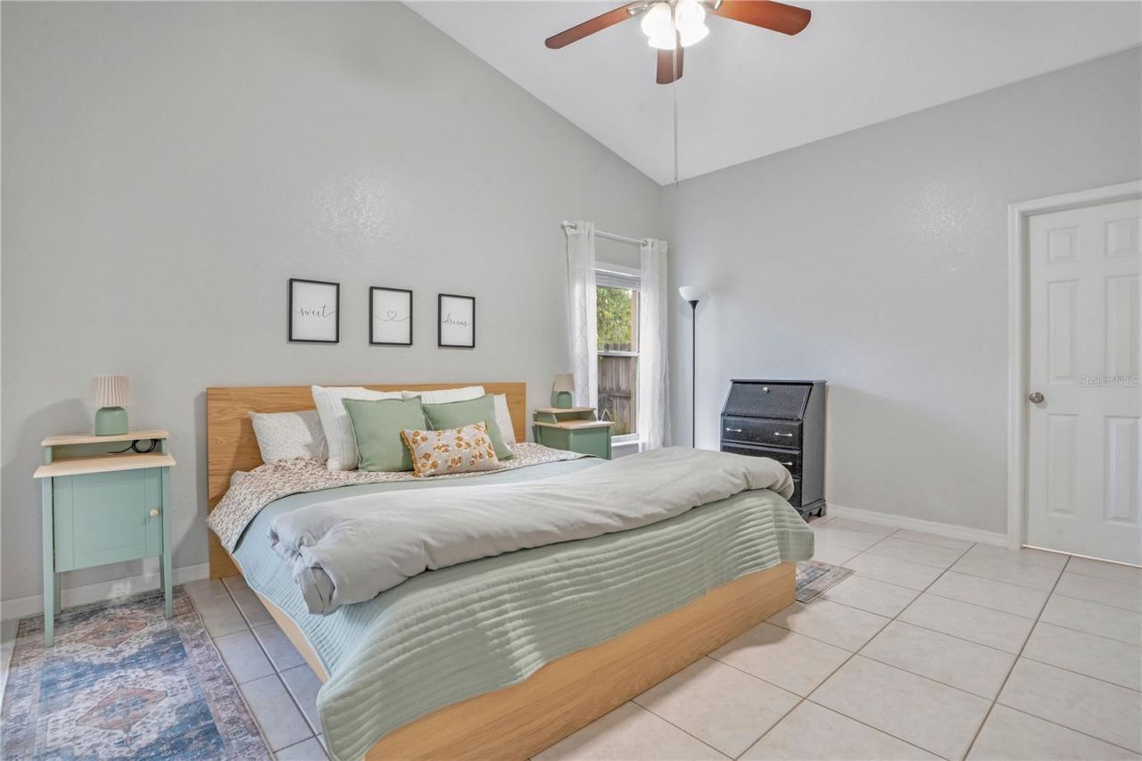 12105 Harkness Court , Orlando, FL 32828 Photo