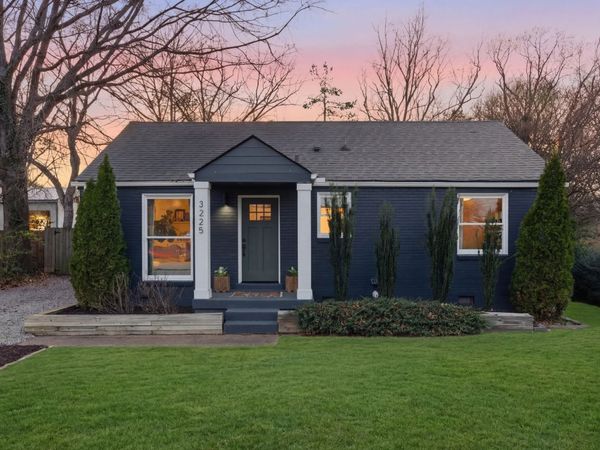 3225 Southlake Dr, Nashville, TN 37211