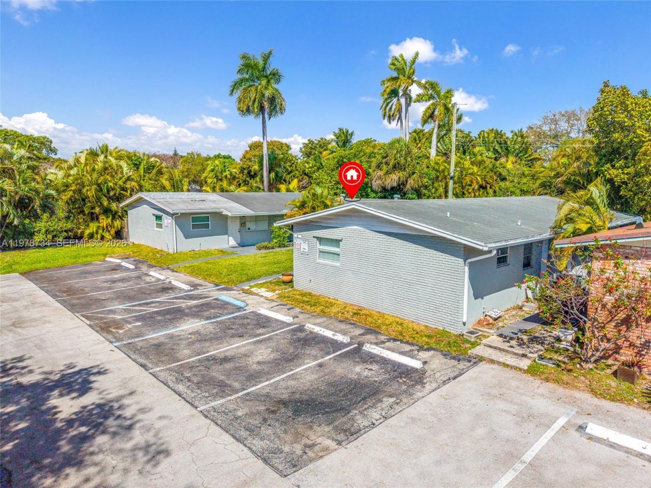 355 NW 32nd St , Oakland Park, FL 33309 Photo