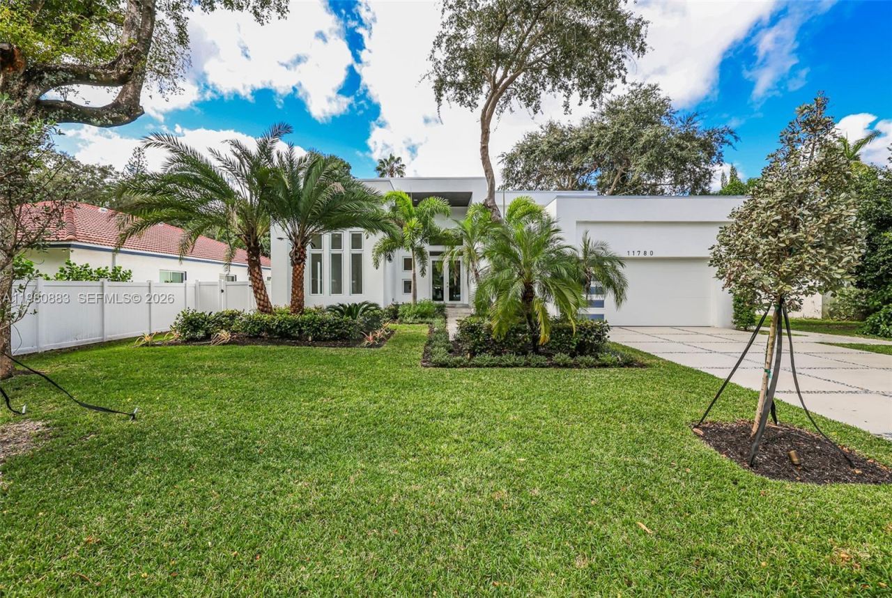 11780 NE 8th Ave , Biscayne Park, FL 33161 Photo