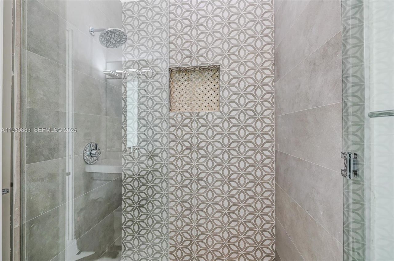 11780 NE 8th Ave, Biscayne Park, FL 33161 Photo