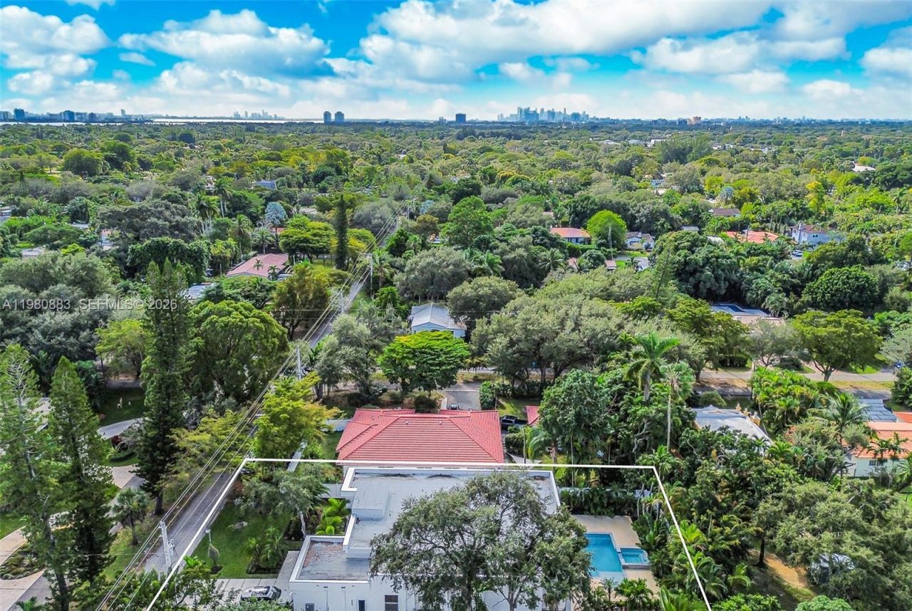 11780 NE 8th Ave, Biscayne Park, FL 33161 Photo