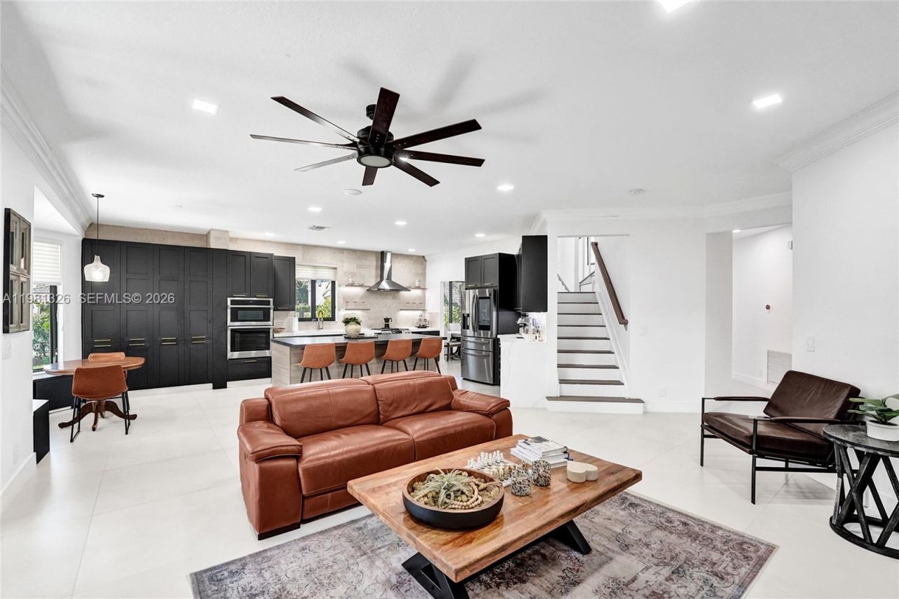 13076 NW 14th St , Pembroke Pines, FL 33028 Photo