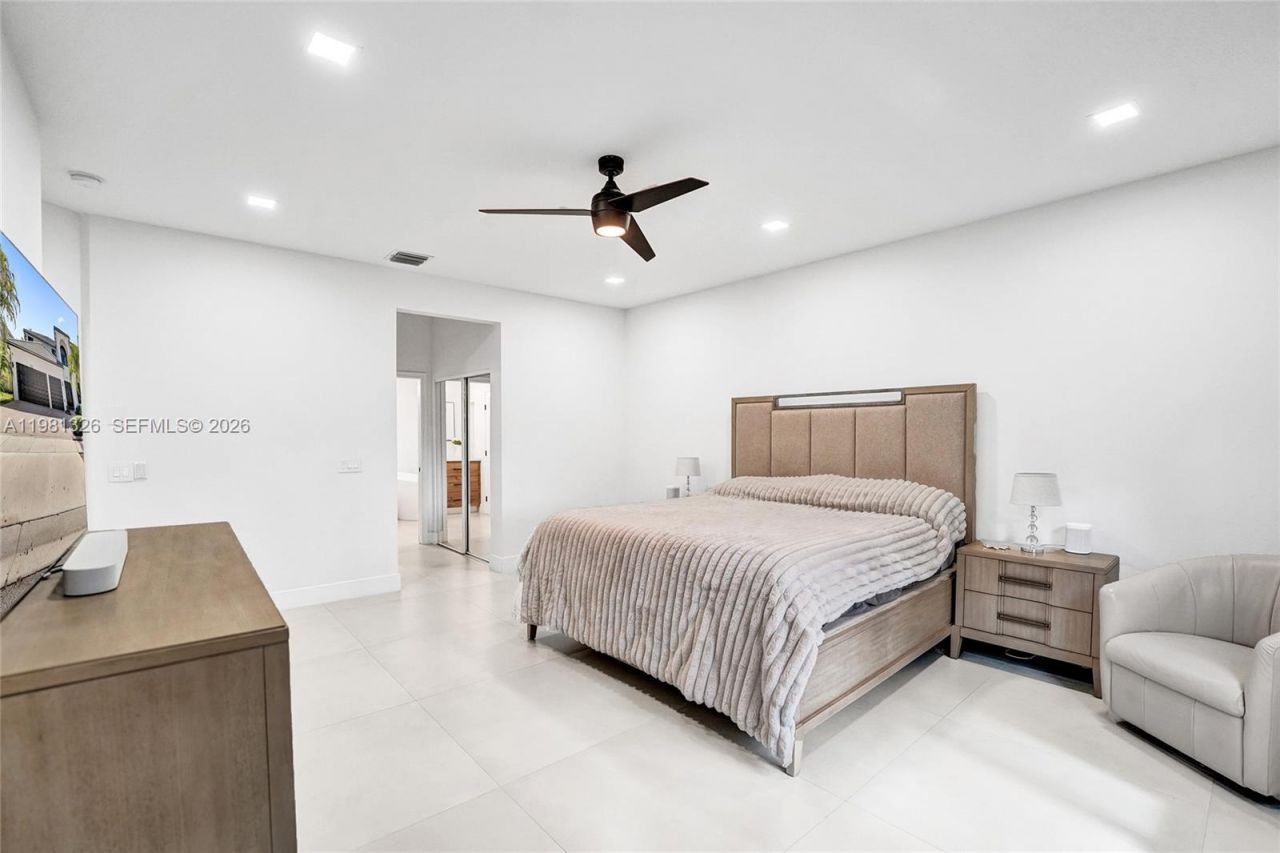 13076 NW 14th St, Pembroke Pines, FL 33028 Photo