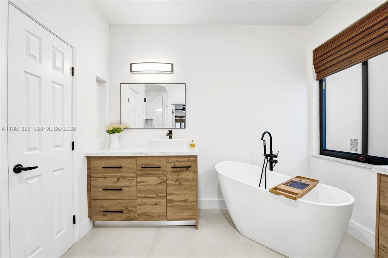 13076 NW 14th St , Pembroke Pines, FL 33028 Photo