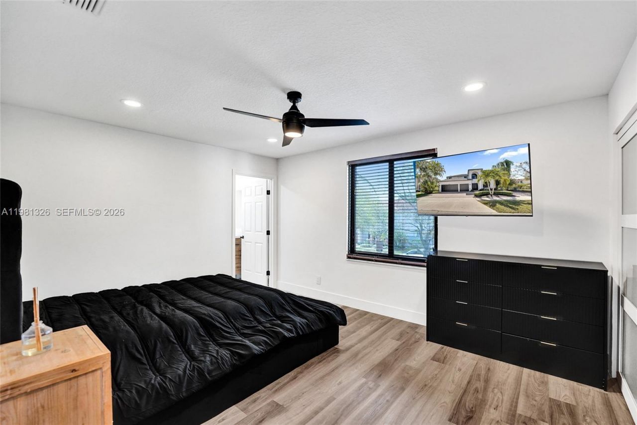 13076 NW 14th St, Pembroke Pines, FL 33028 Photo