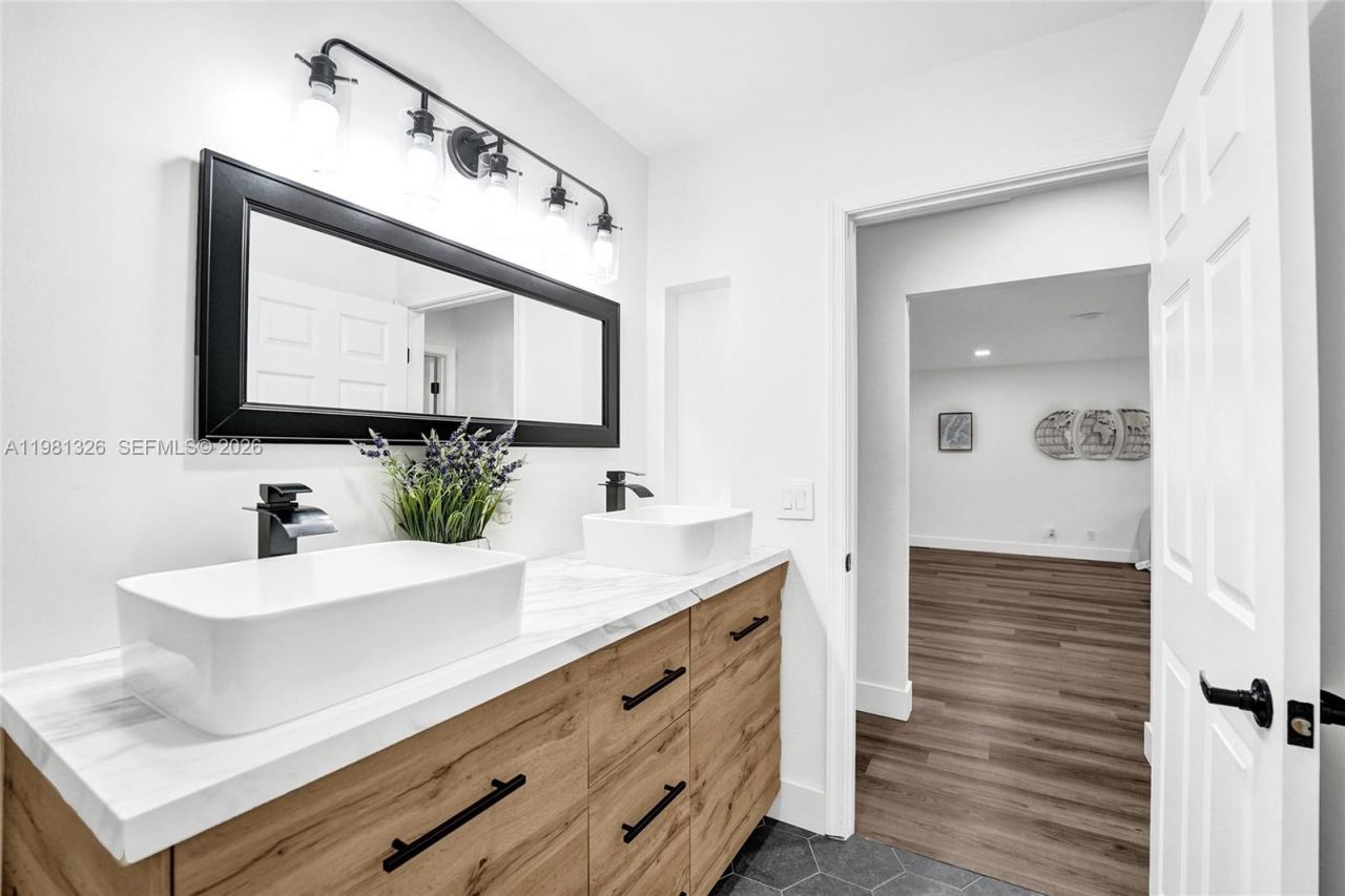 13076 NW 14th St, Pembroke Pines, FL 33028 Photo