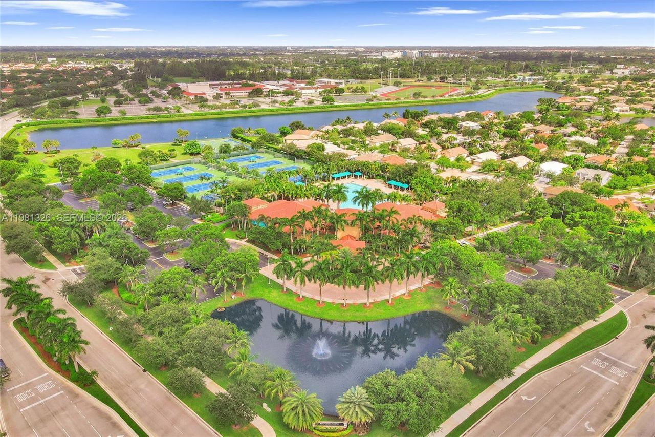 13076 NW 14th St, Pembroke Pines, FL 33028 Photo