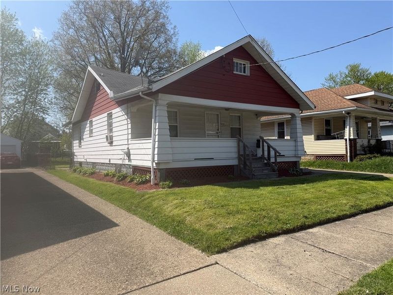 824 Merton Avenue, Akron, OH 44306 Photo 1