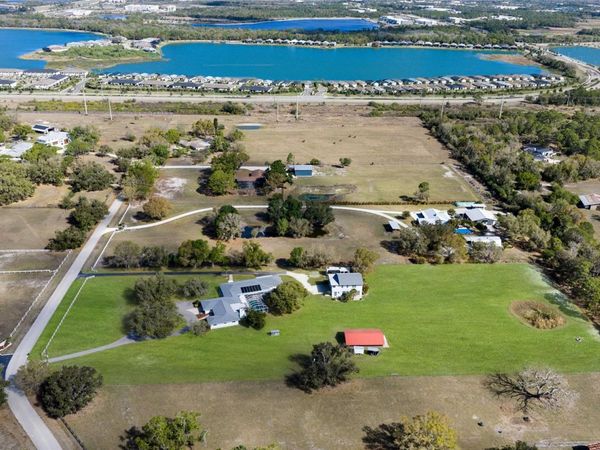 1516 FOX CREEK DRIVE, SARASOTA, FL 34240